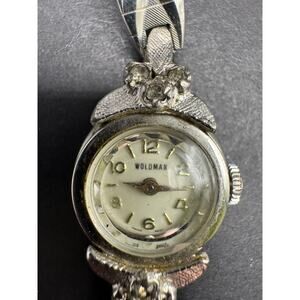 Vtg Woldman Classic Women's Wristwatch Rhinestone Silver Tone Swiss Made 16.6mm